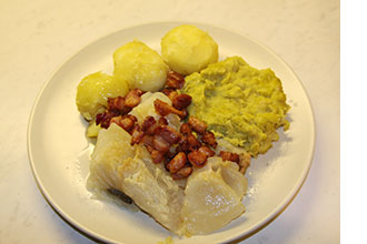 Lutefisk Jarle Vines/ Wiki Commons, Lizenz: CC BY-SA 3.0